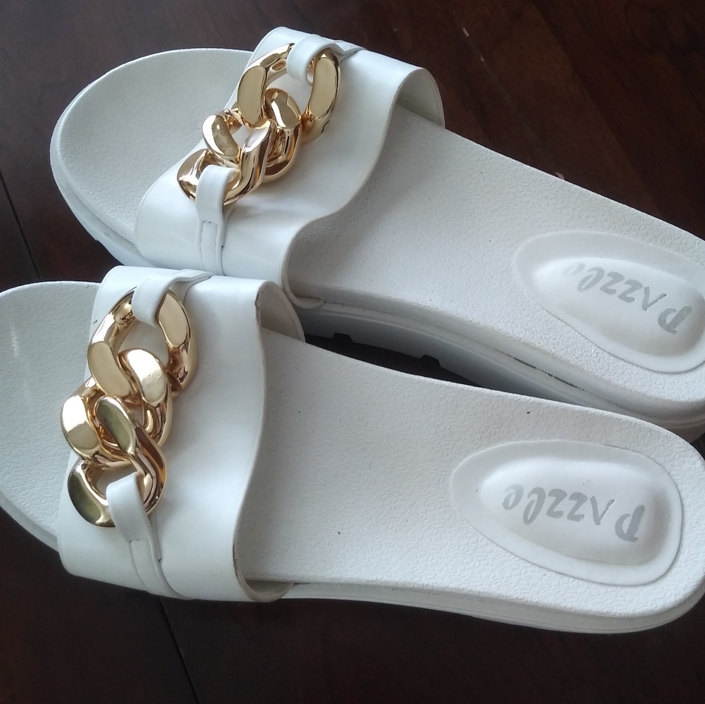 Pazzle slippers - Picture 2 of 4